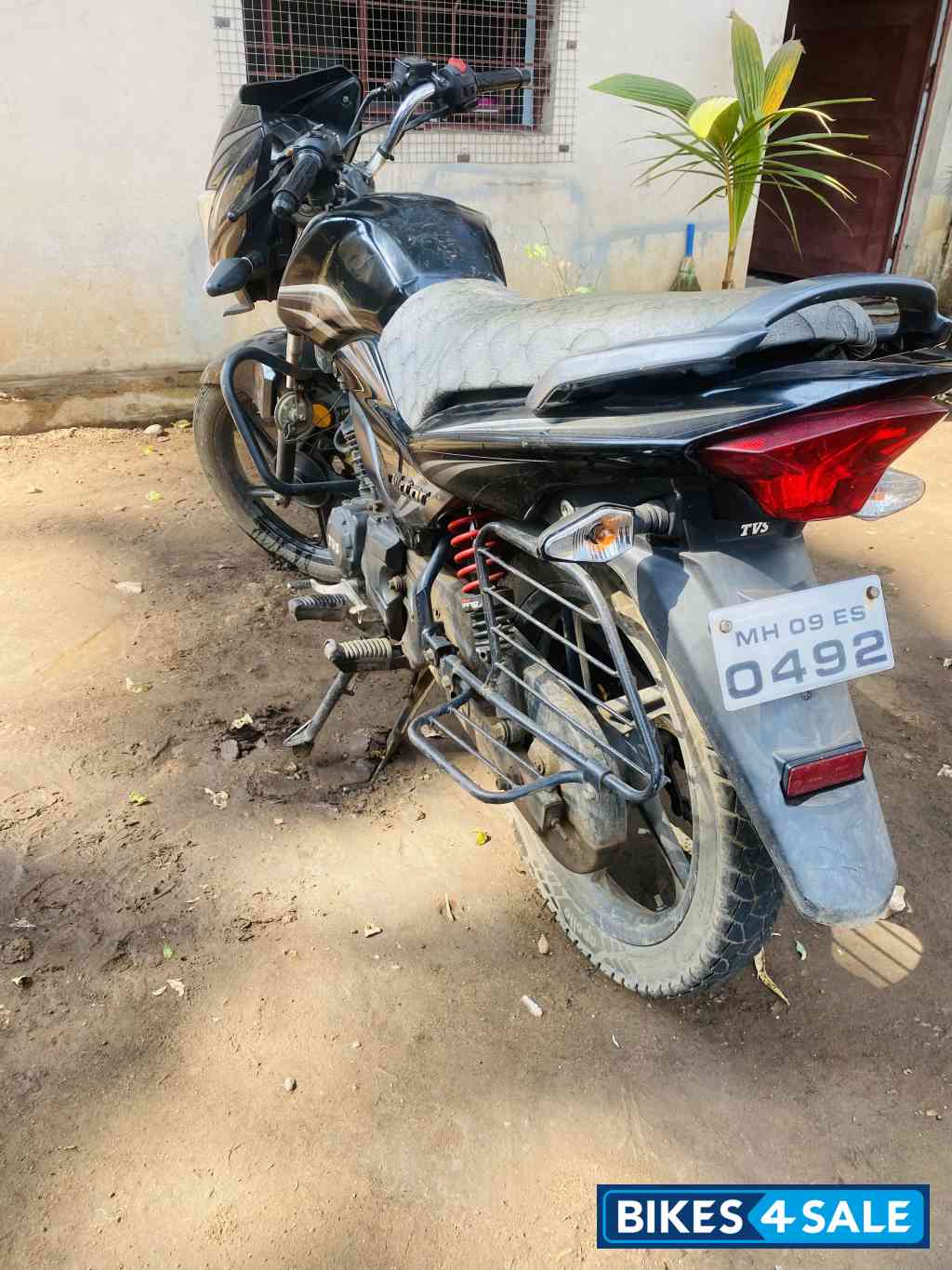 TVS Victor TVS Victor