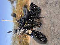 Moonshine Black Husqvarna Svartpilen 250