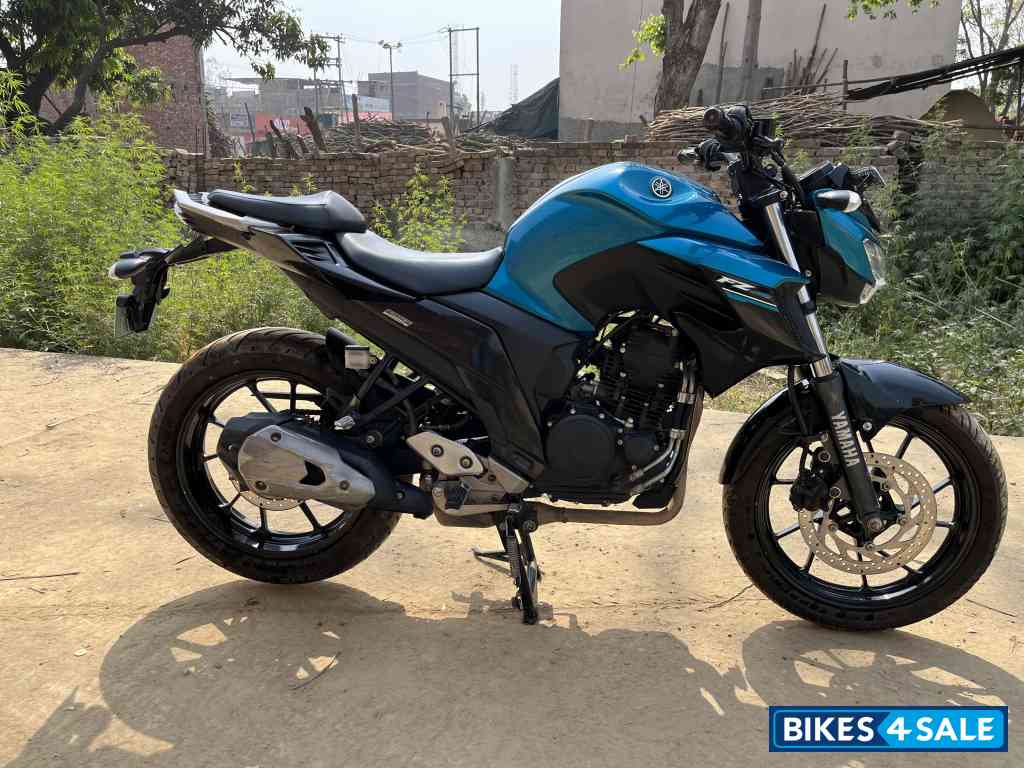 Yamaha FZ25 Yamaha FZ25