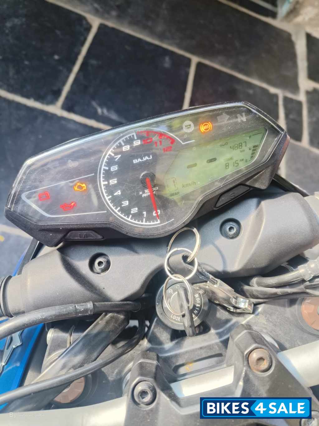 Blue Bajaj Pulsar N160 Blue Bajaj Pulsar N160