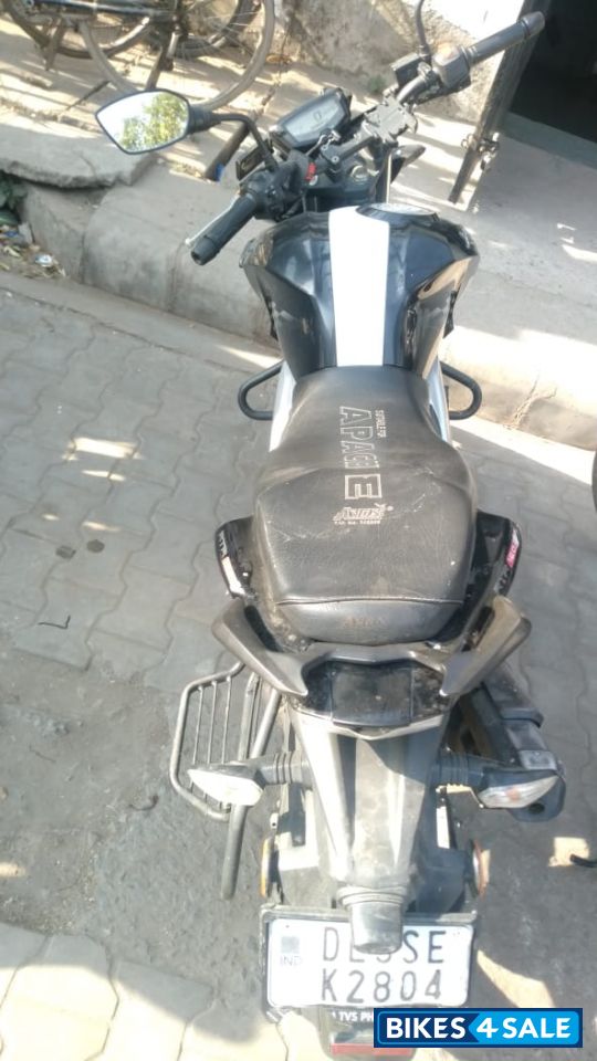 TVS Apache RTR 160 4V TVS Apache RTR 160 4V