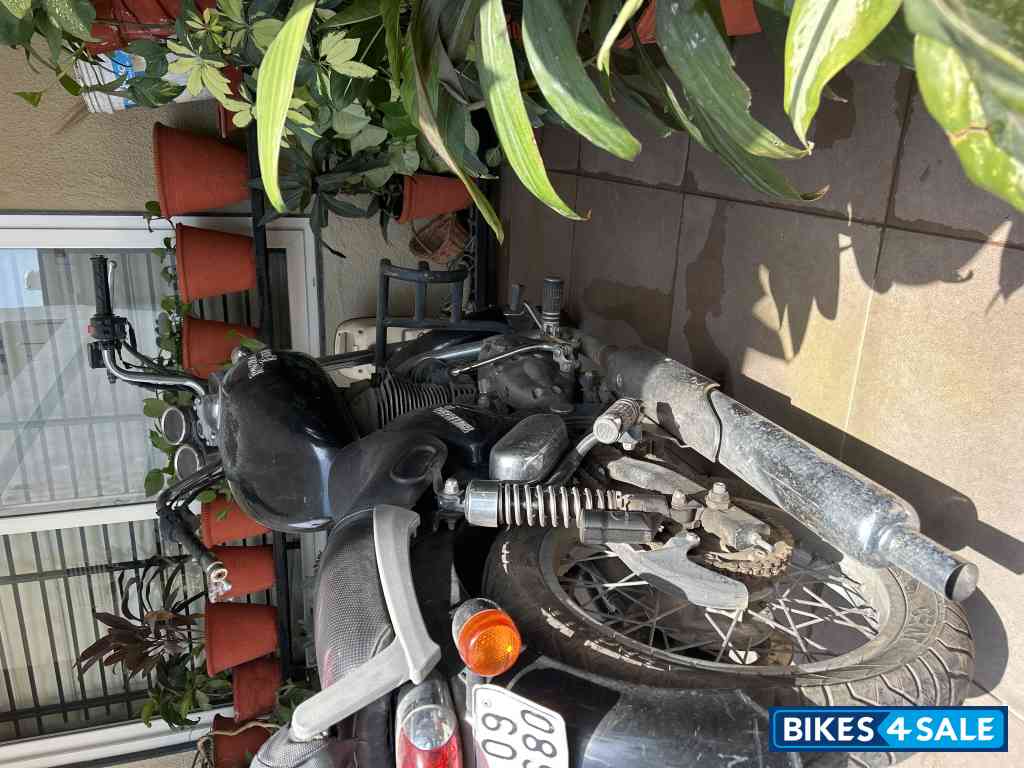 Royal Enfield Thunderbird 350 Royal Enfield Thunderbird 350