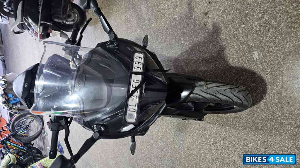 TVS Apache RR 310 TVS Apache RR 310