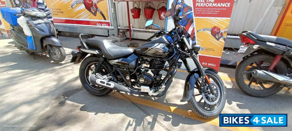 Bajaj Avenger Street 160 BS6 Bajaj Avenger Street 160 BS6