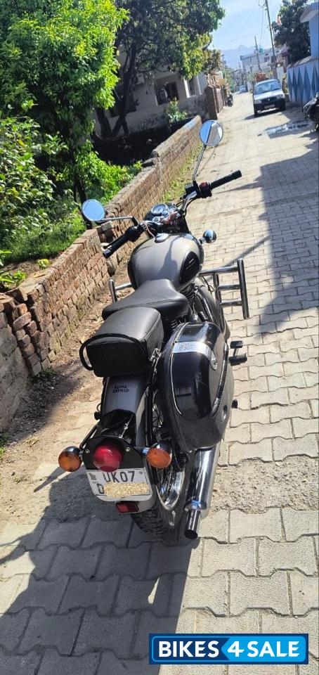 Gunmetal Grey Royal Enfield Classic Gunmetal Grey Gunmetal Grey Royal Enfield Classic Gunmetal Grey