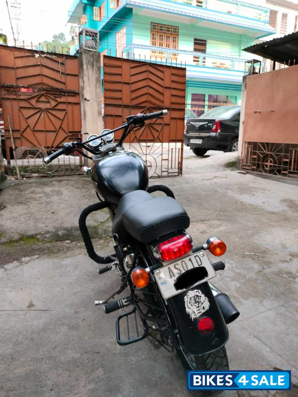 Royal Enfield Thunderbird 350 Royal Enfield Thunderbird 350