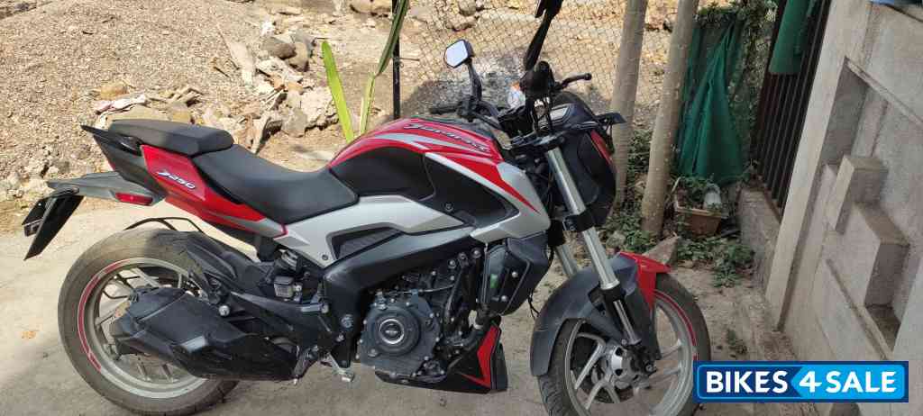 Red Bajaj Dominar 250 Red Bajaj Dominar 250