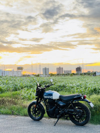 Rebel Blue Royal Enfield Hunter 350 Metro