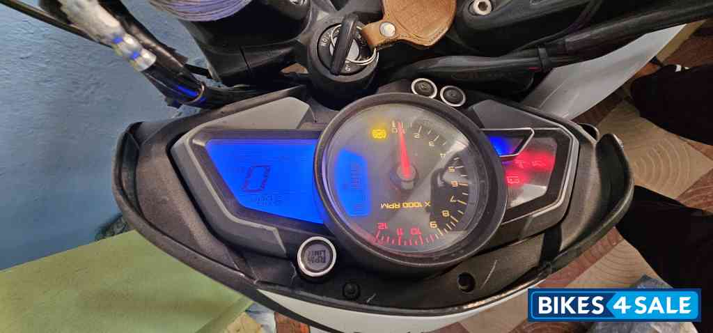 Bajaj Pulsar NS 200 BS6 Bajaj Pulsar NS 200 BS6