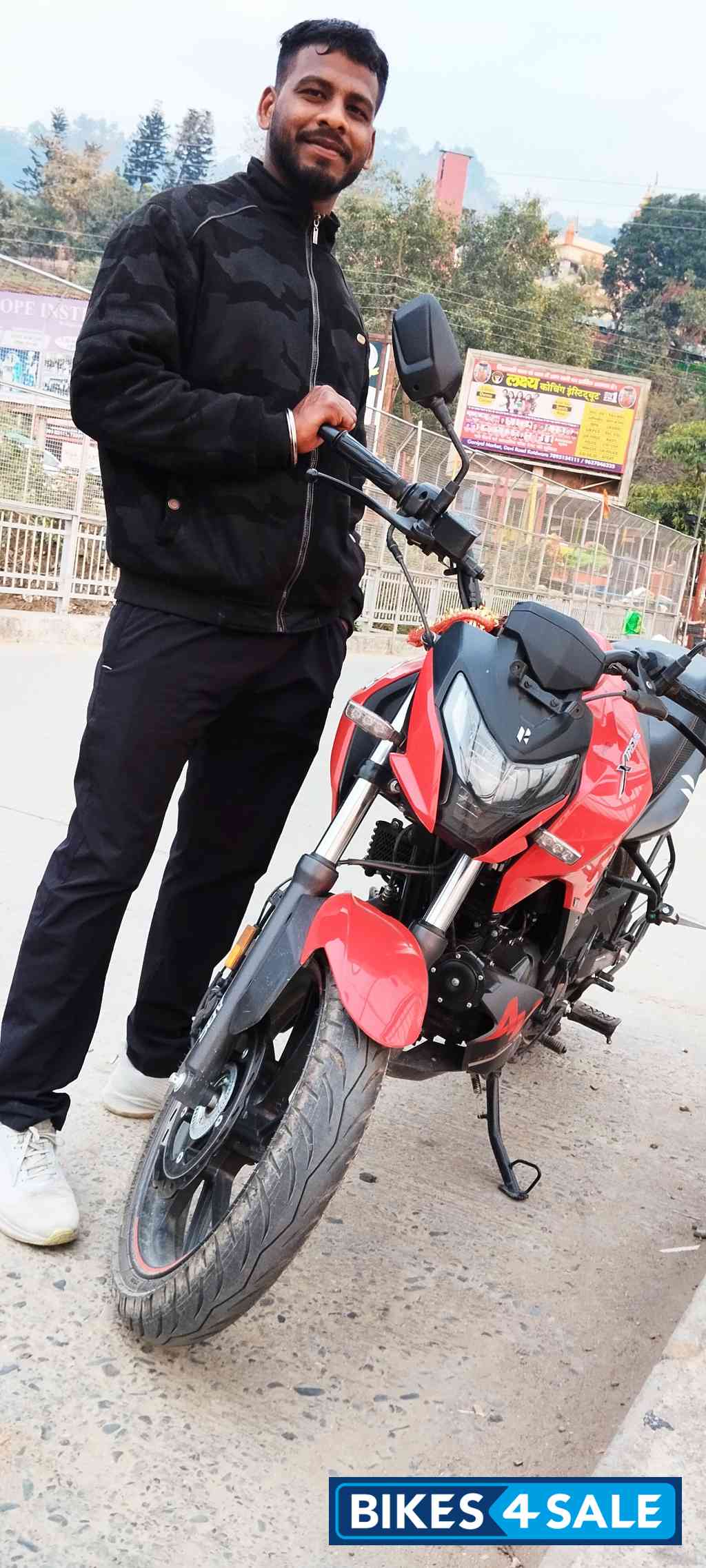 Red End Black Combo Hero Xtreme 160R 4V Pro Red End Black Combo Hero Xtreme 160R 4V Pro