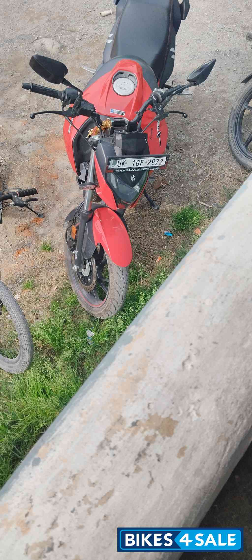 Red End Black Combo Hero Xtreme 160R 4V Pro Red End Black Combo Hero Xtreme 160R 4V Pro