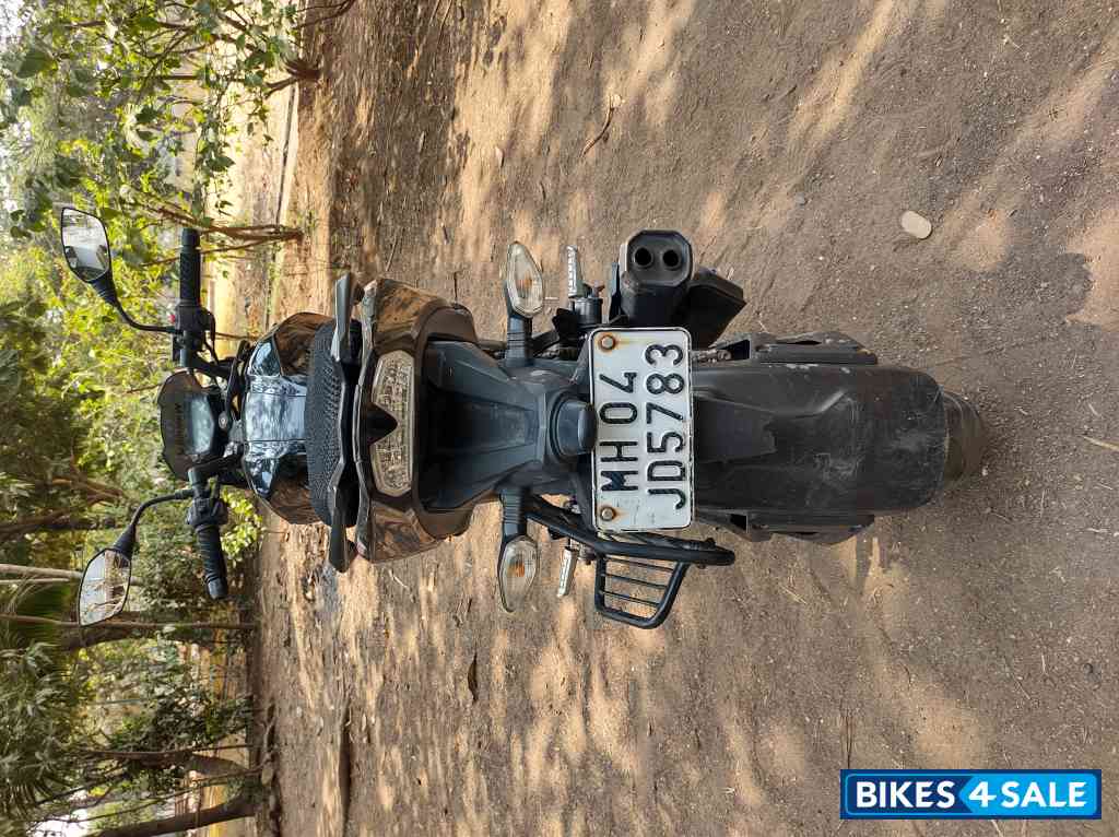 Black TVS Apache RTR 200 4V Black TVS Apache RTR 200 4V