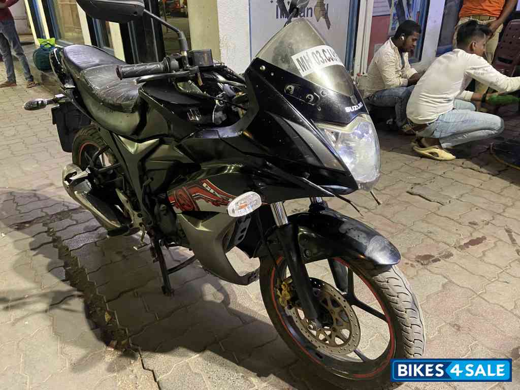 Suzuki Gixxer SF Suzuki Gixxer SF