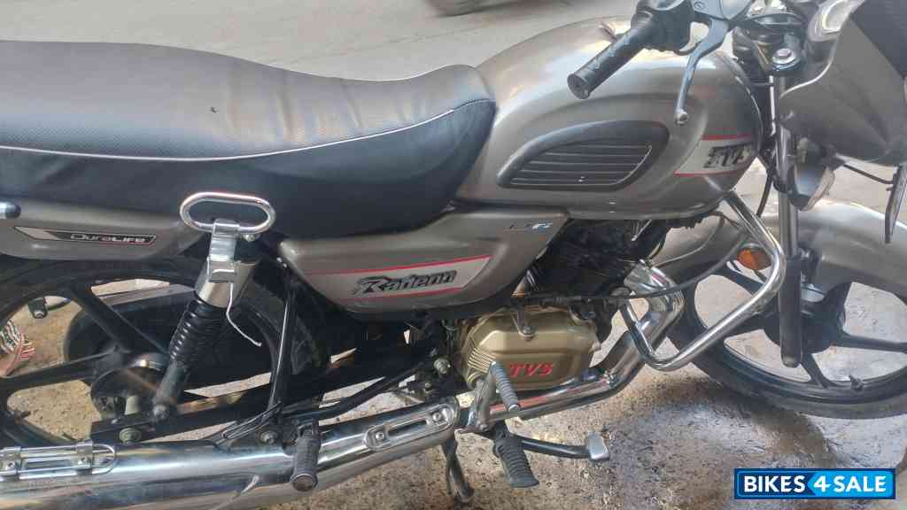 TVS Radeon BS6 TVS Radeon BS6