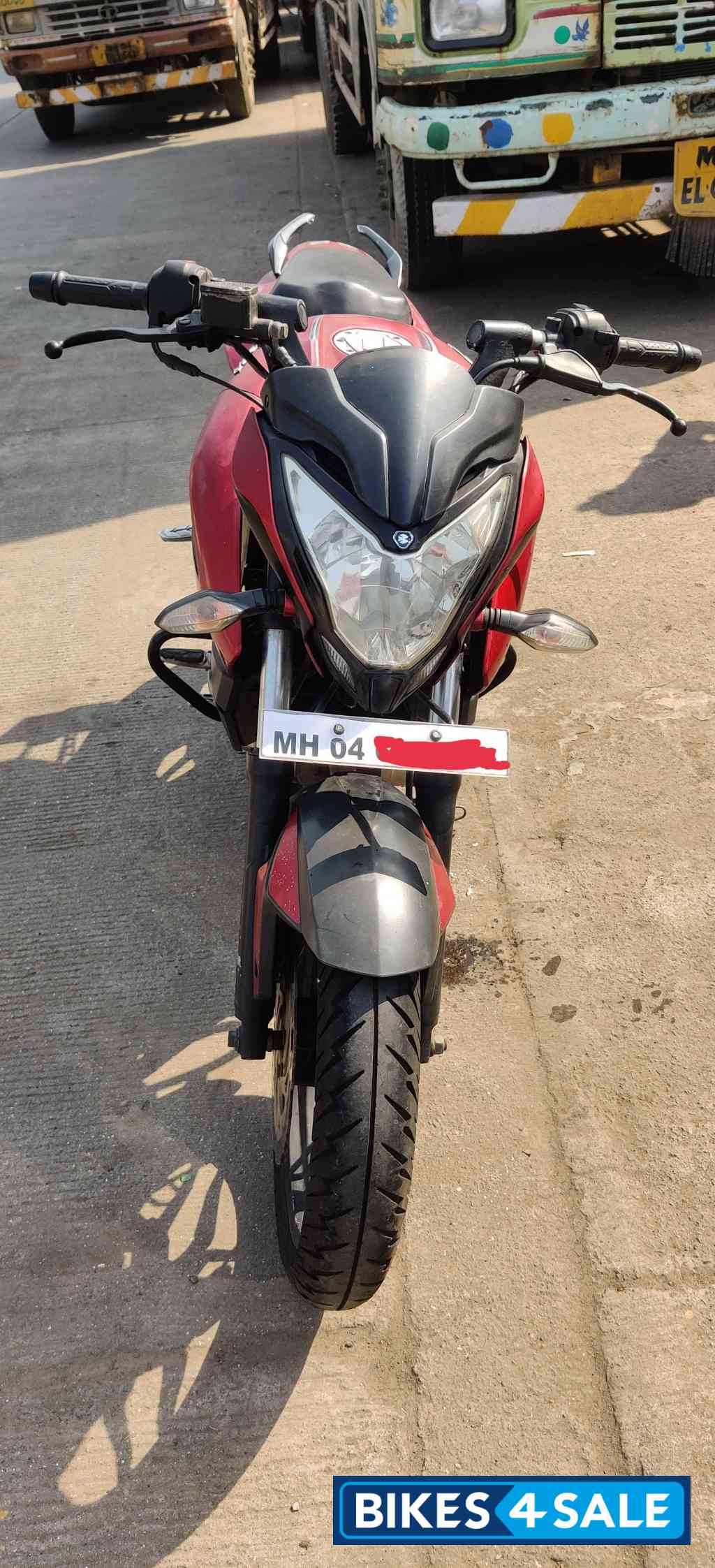 Bajaj Pulsar 200 NS Bajaj Pulsar 200 NS