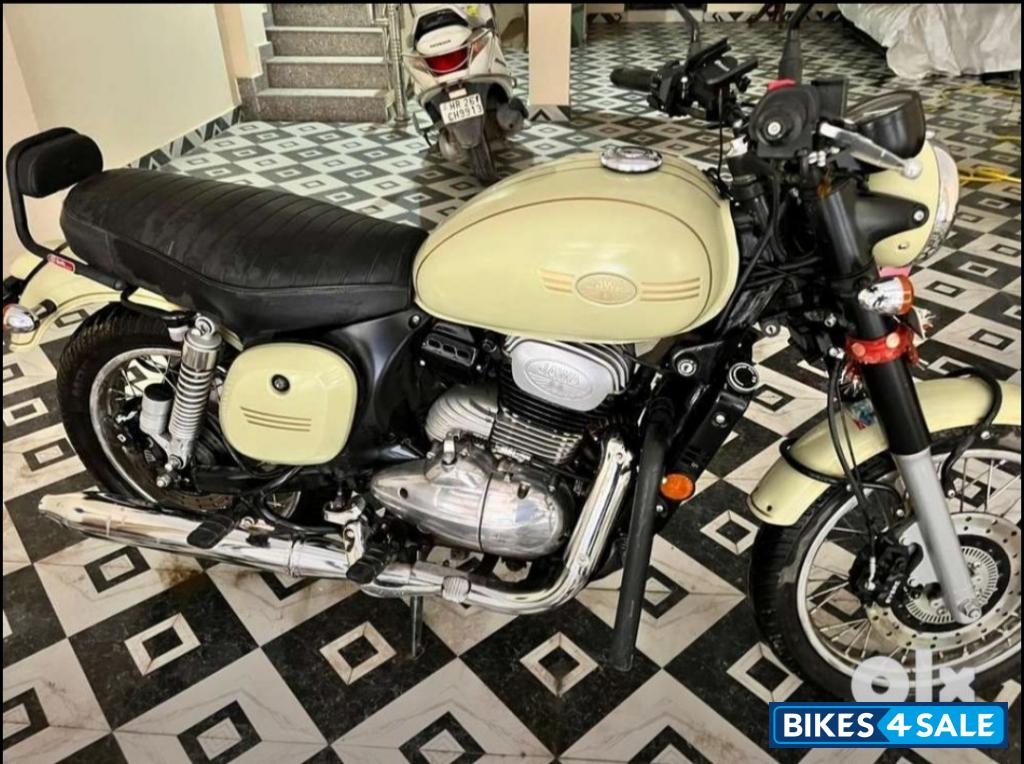 Jawa forty two BS6 Jawa forty two BS6