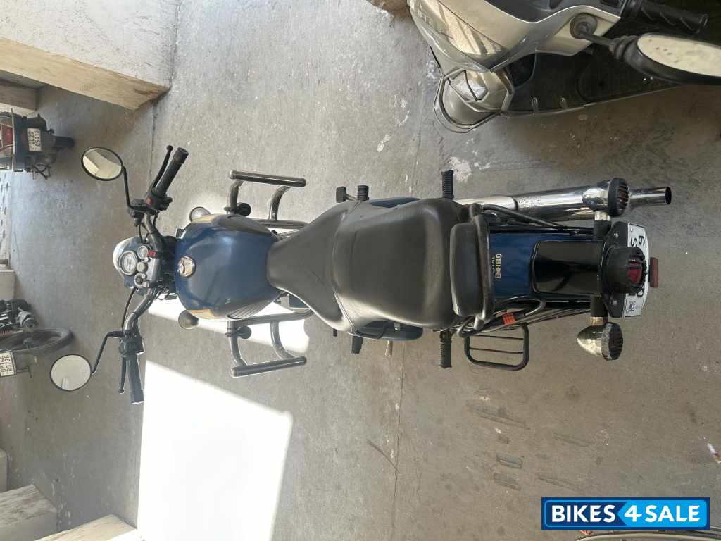 Royal Enfield Classic 350 Royal Enfield Classic 350