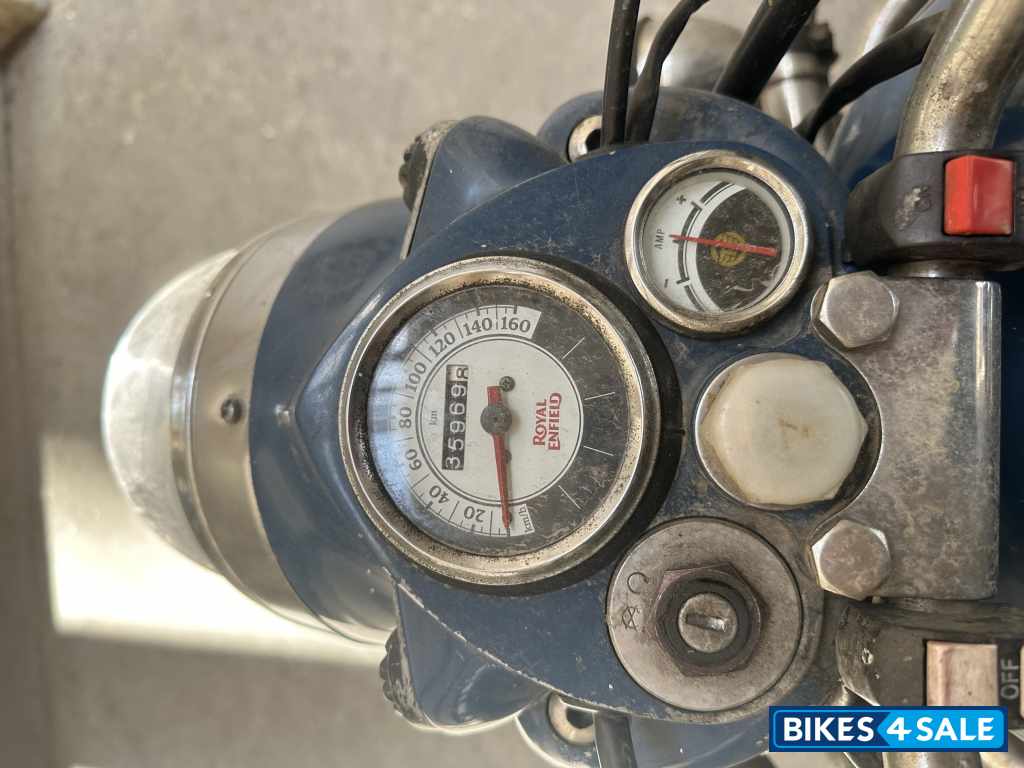 Royal Enfield Classic 350 Royal Enfield Classic 350