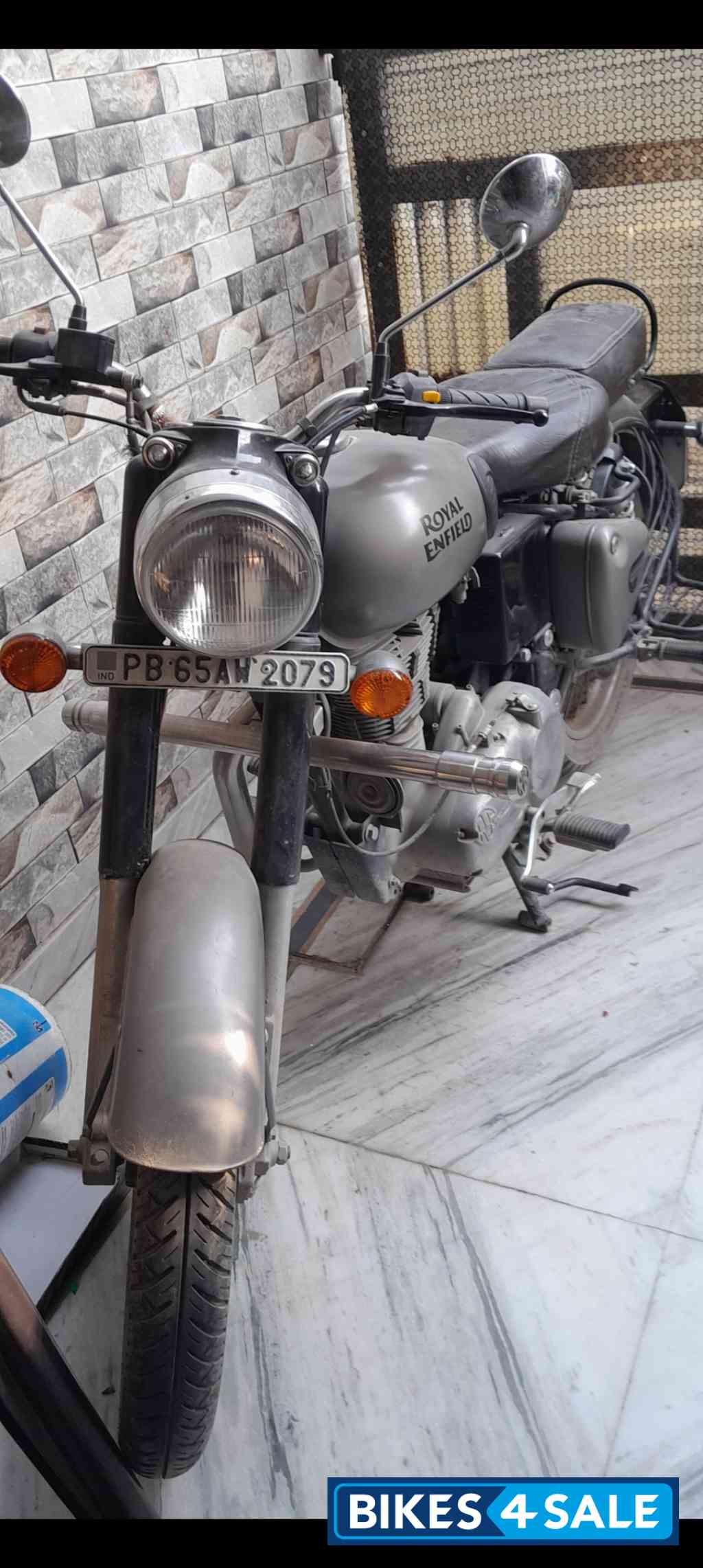 Royal Enfield Classic 350 BS VI