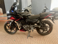 Bajaj Pulsar 220F