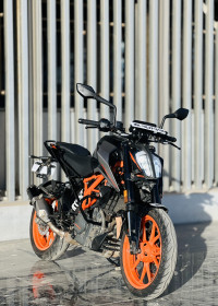 KTM Duke 390