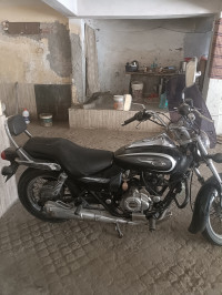 Bajaj Avenger Cruise 220