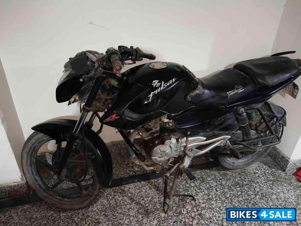 Bajaj Pulsar 135LS