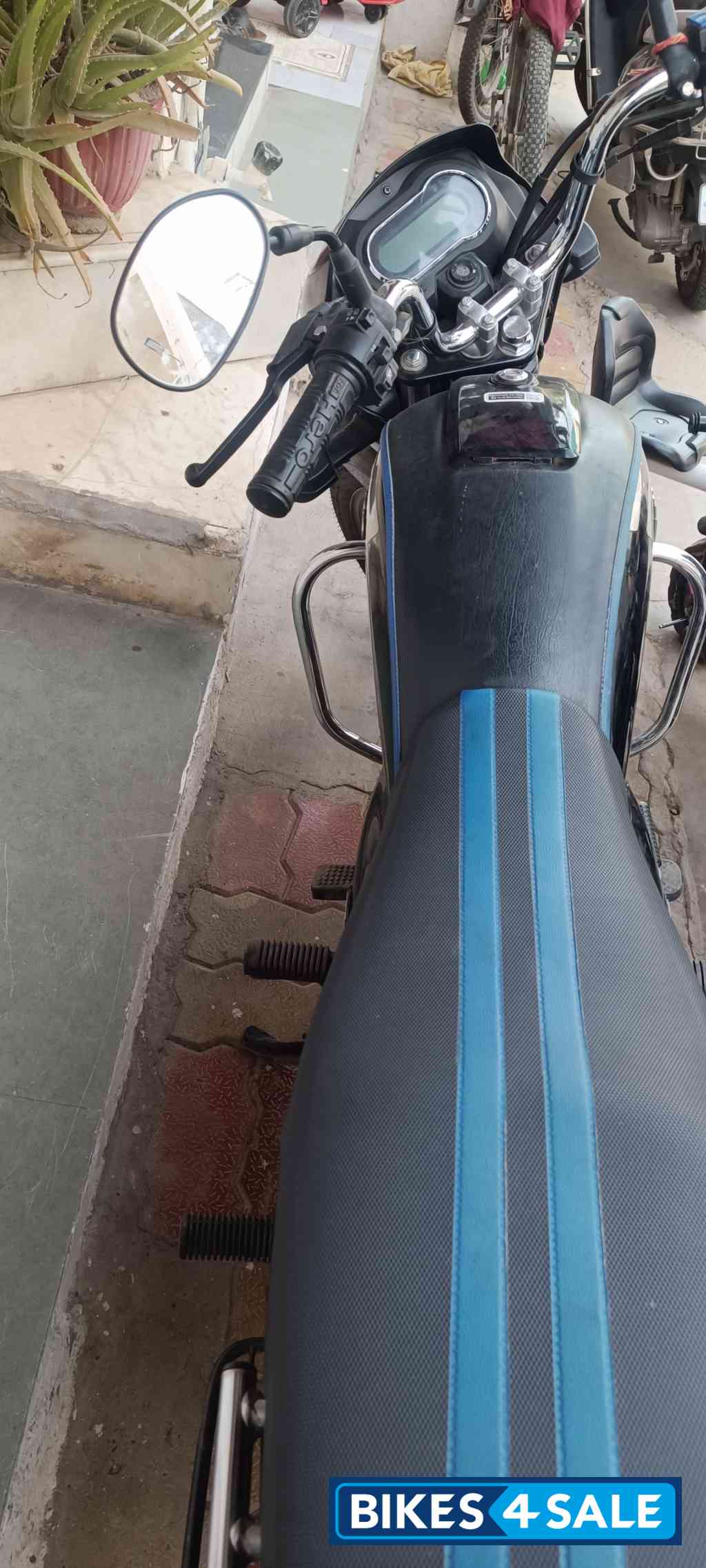 Hero Super Splendor XTEC Hero Super Splendor XTEC