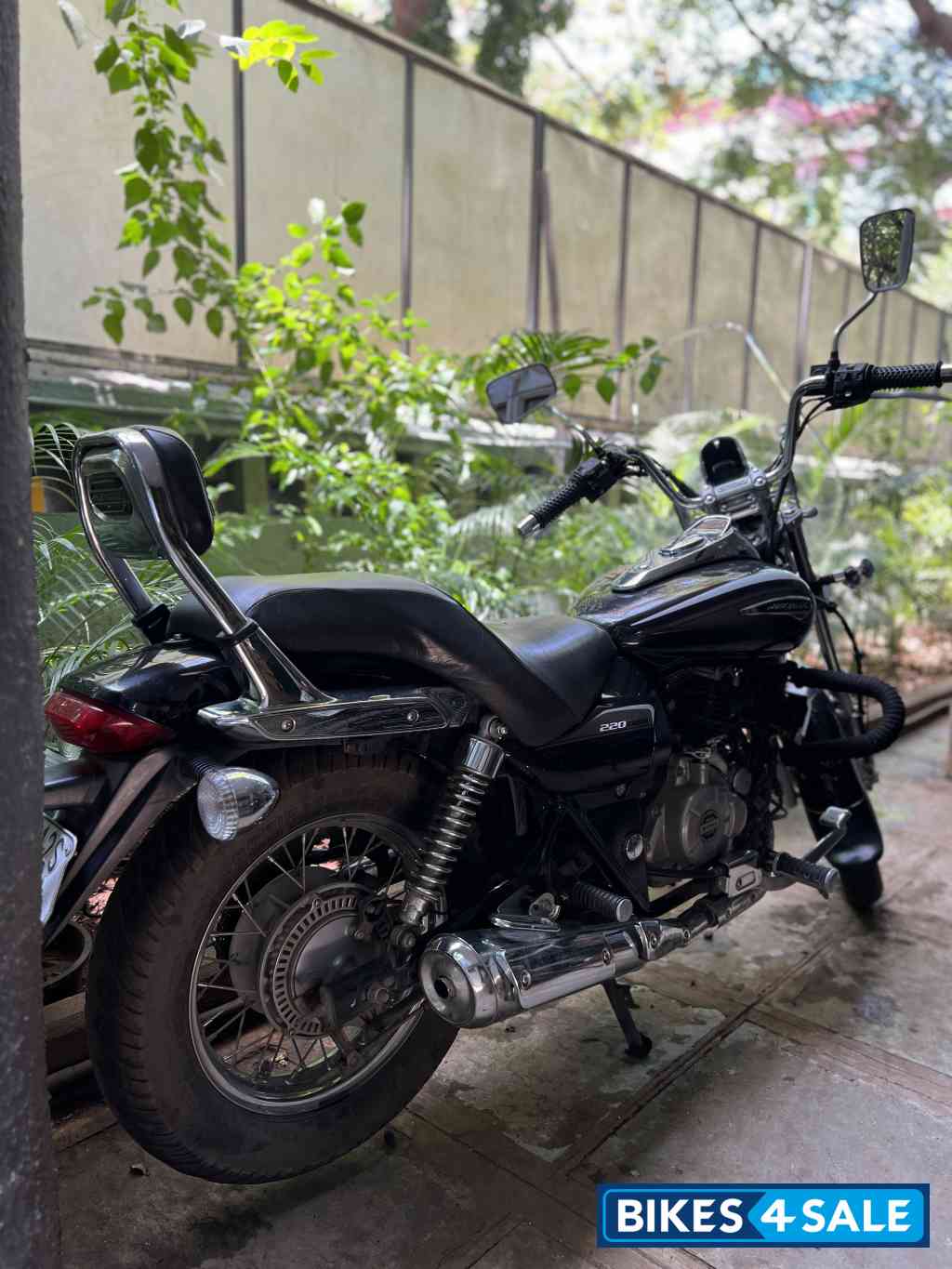 Bajaj Avenger Cruise 220 BS6