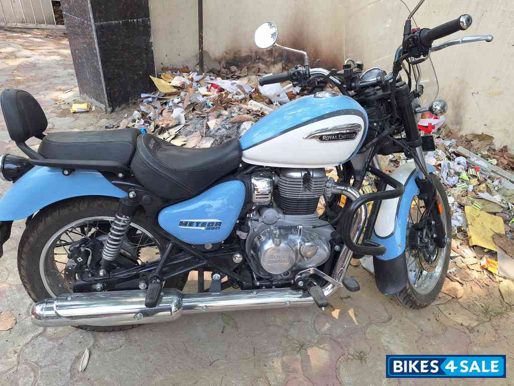 Royal Enfield Meteor 350 Aurora Royal Enfield Meteor 350 Aurora