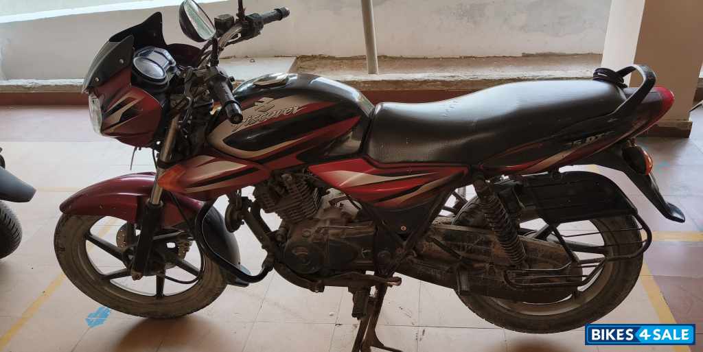 Flame Red Met Bajaj Discover DTSi 135
