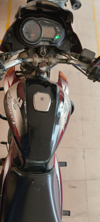 Flame Red Met Bajaj Discover DTSi 135