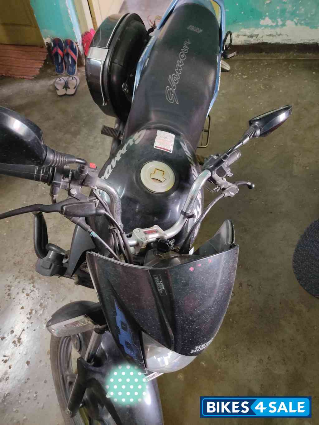 Blue Black Hero Glamour 125 Drum Blue Black Hero Glamour 125 Drum