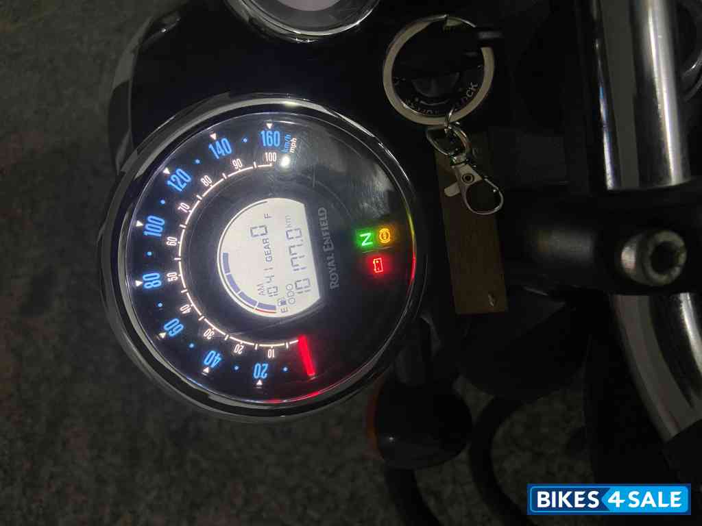 Matt Black Royal Enfield Meteor 350 Stellar Matt Black Royal Enfield Meteor 350 Stellar