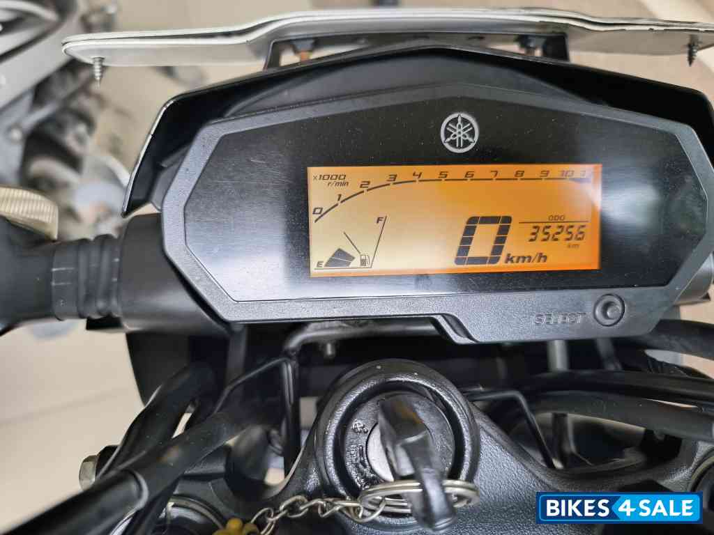 Black Yamaha FZ25 Black Yamaha FZ25