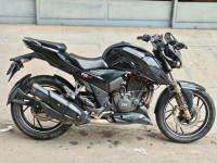 TVS Apache RTR 200 4V  Model