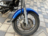 Blue Bajaj Avenger Cruise 220