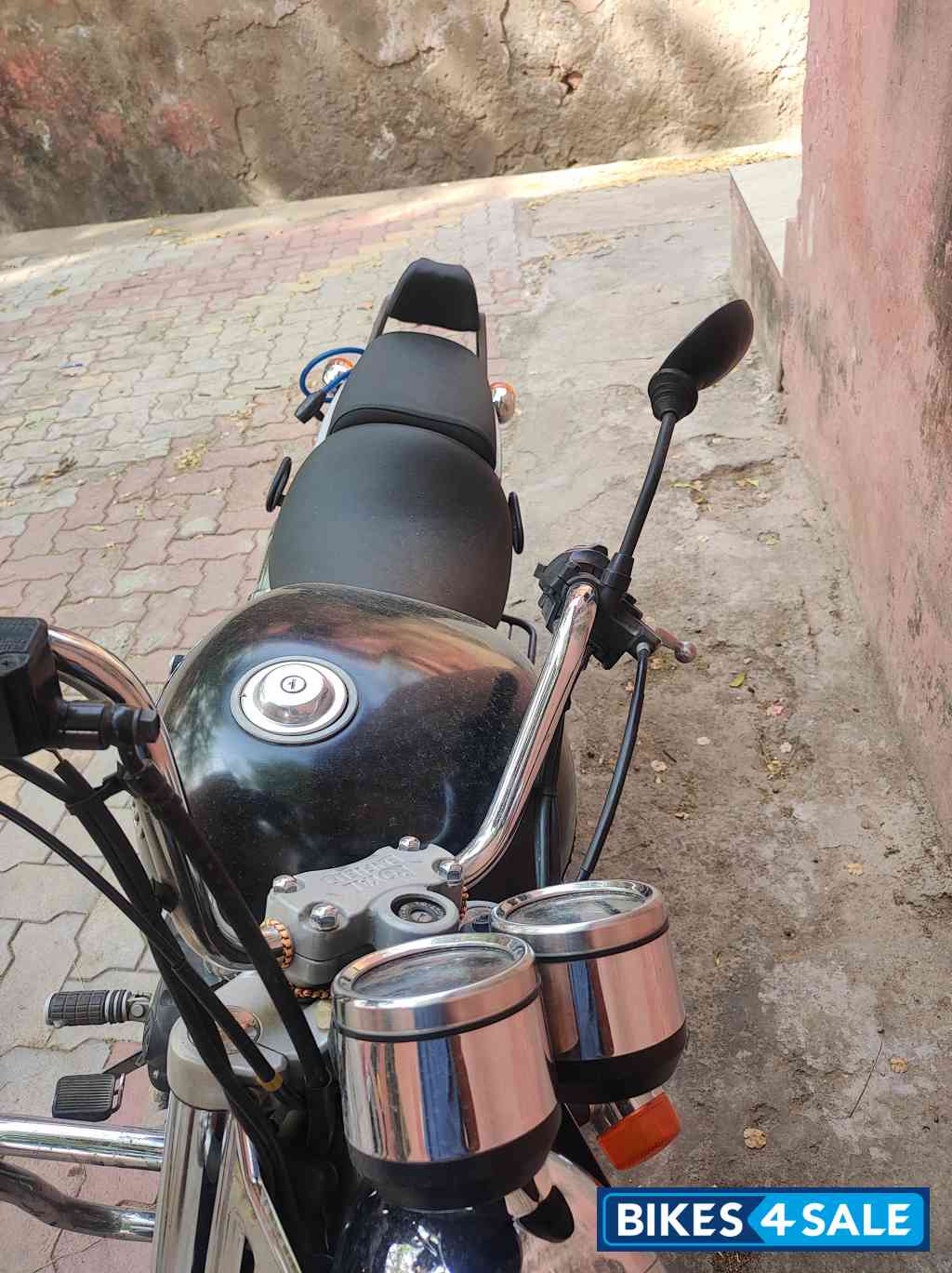Royal Enfield Thunderbird TwinSpark 350 Royal Enfield Thunderbird TwinSpark 350