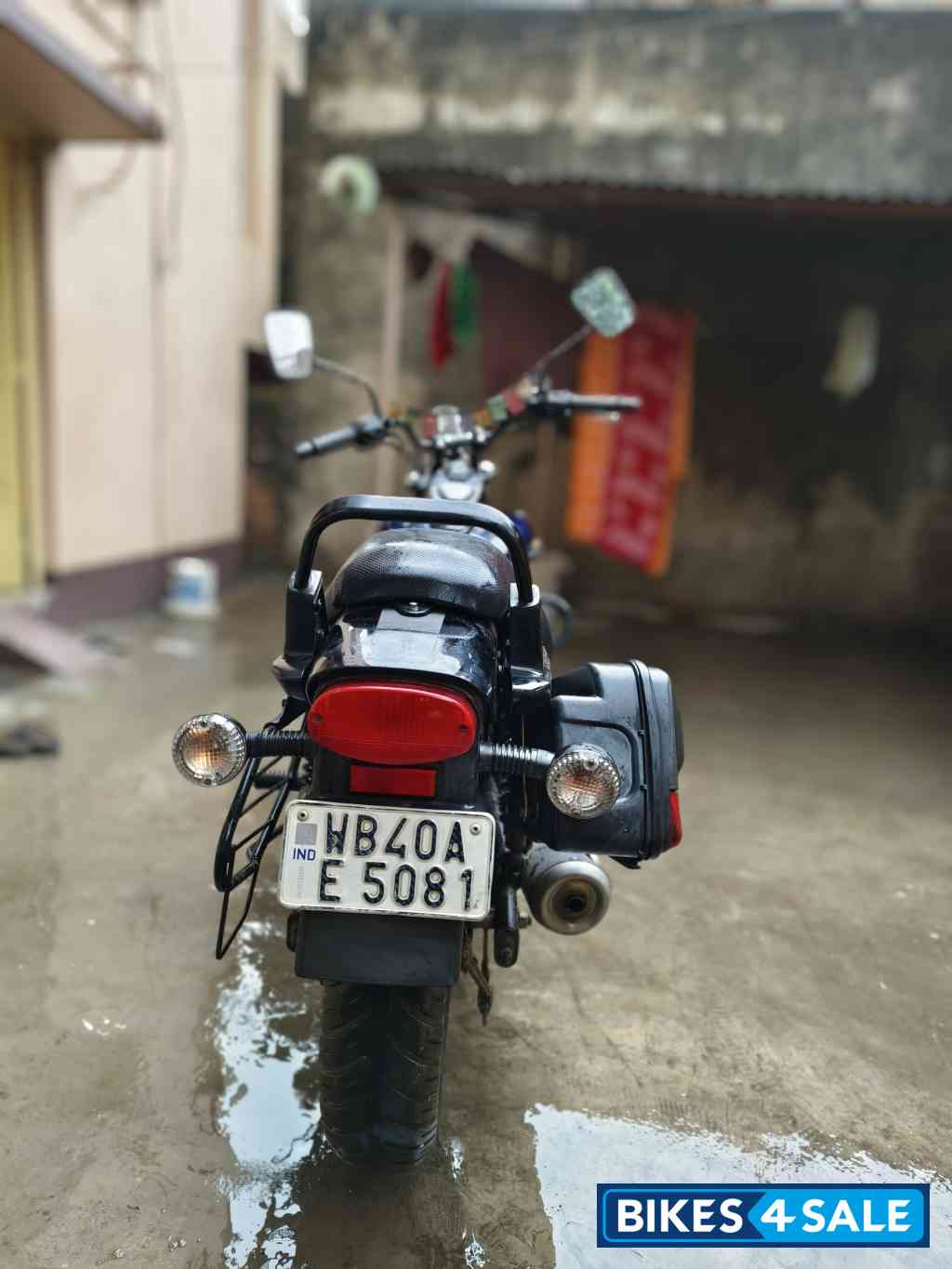 Blue Bajaj Avenger Street 150 Blue Bajaj Avenger Street 150