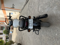 White Royal Enfield Thunderbird X 350