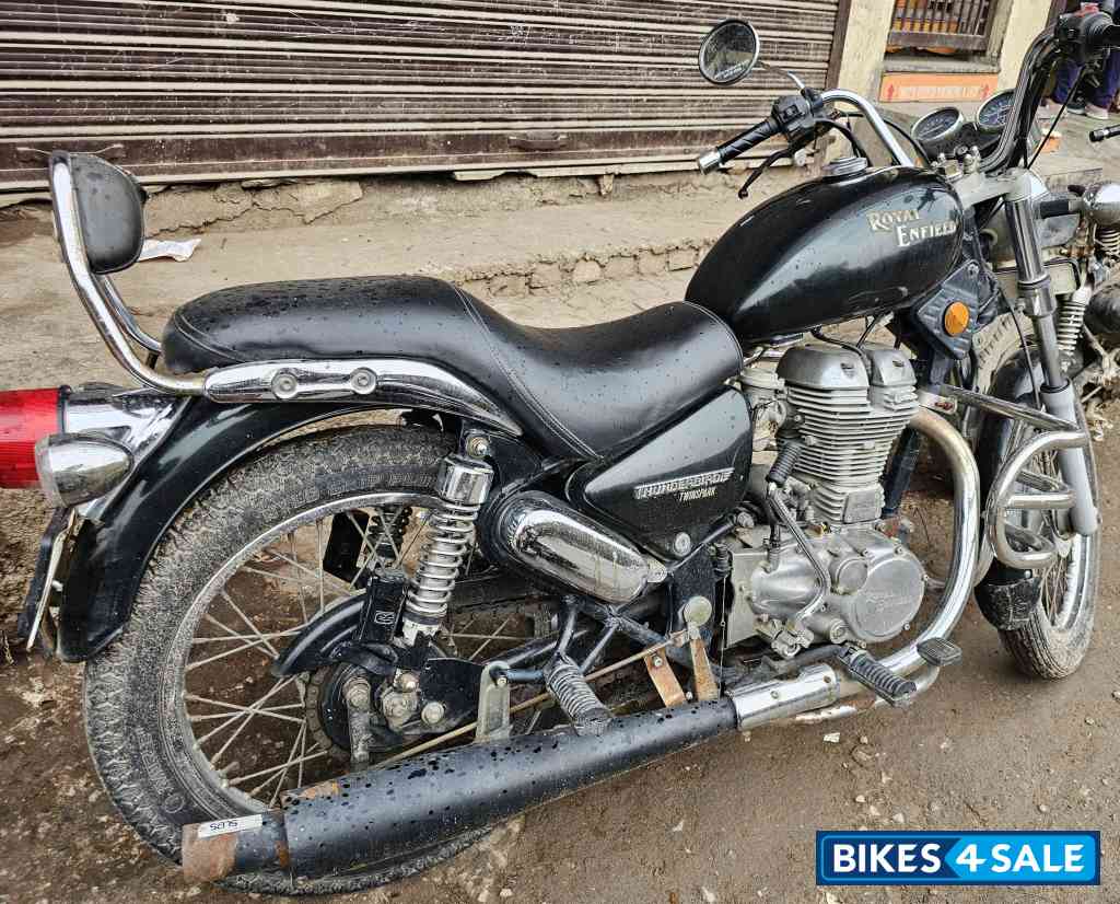 Black Royal Enfield Thunderbird TwinSpark 350 Black Royal Enfield Thunderbird TwinSpark 350