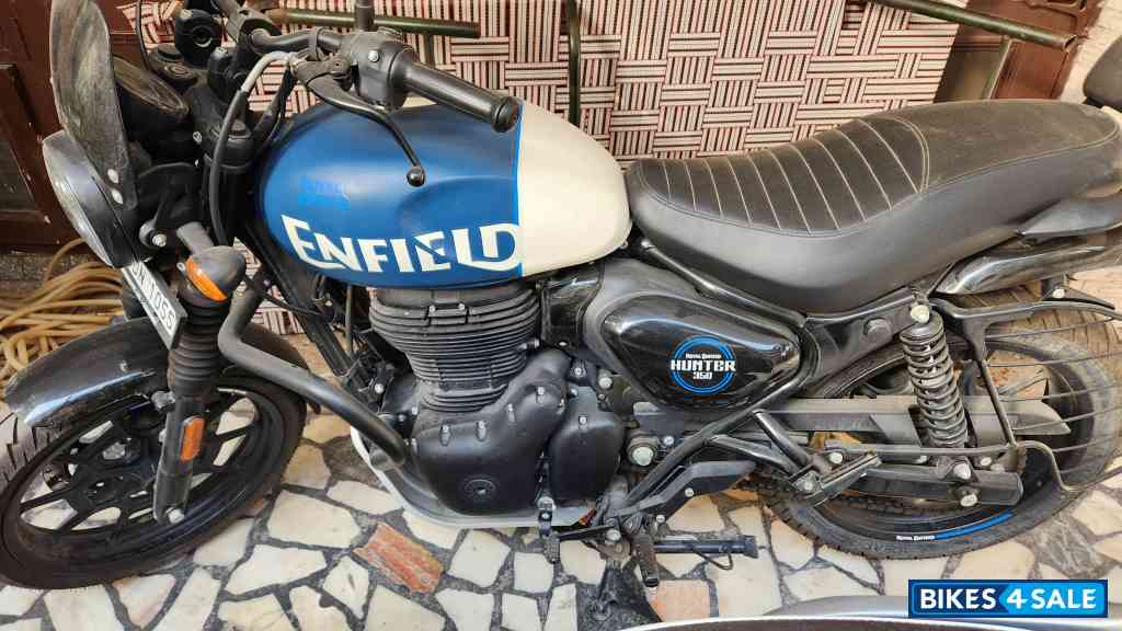 Royal Enfield Hunter 350 Metro