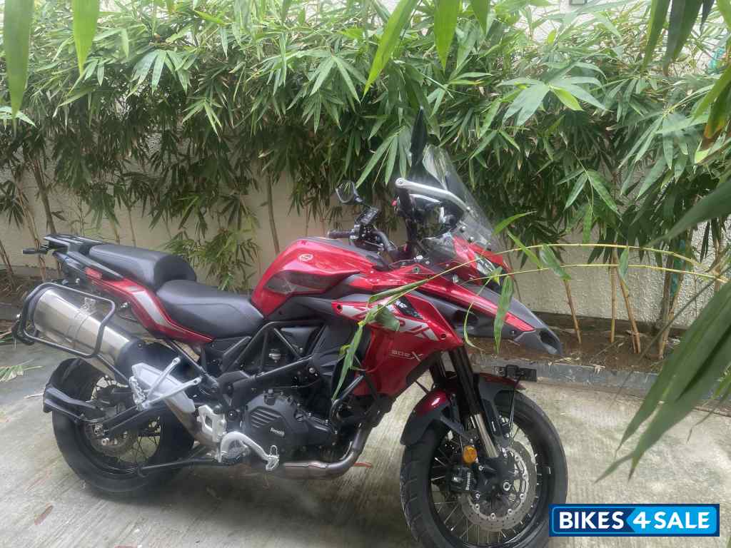 Benelli TRK 502X