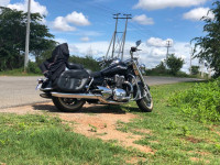 Black Triumph Thunderbird LT
