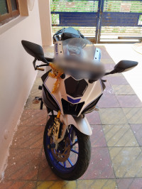 Yamaha R15 V4  Model