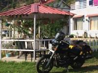 Black Royal Enfield Thunderbird 350