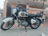 Royal Enfield Classic 350 2017 Model