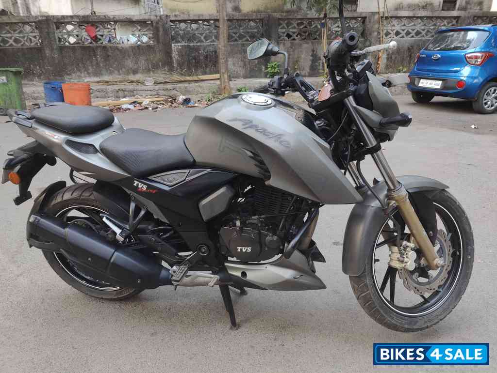 Grey TVS Apache RTR 200 4V Grey TVS Apache RTR 200 4V