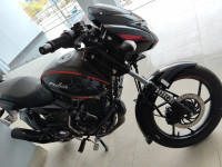 Black Bajaj Pulsar 125 Carbon Fibre Disc Single Seat