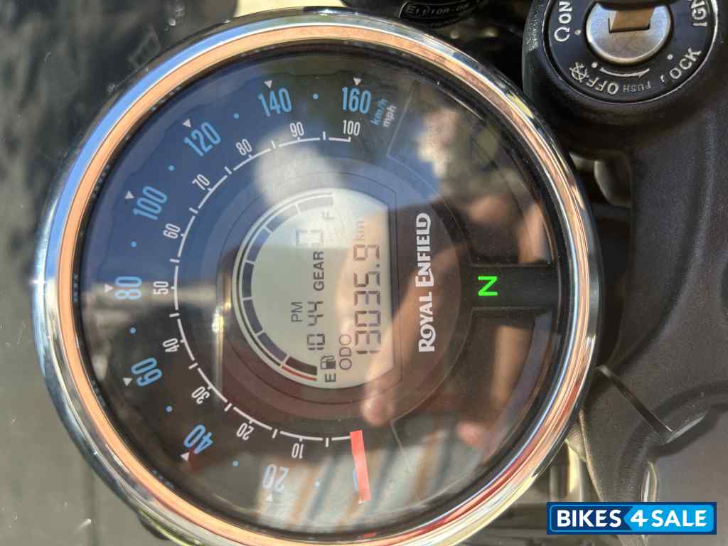 Red Royal Enfield Meteor 350 Stellar Red Royal Enfield Meteor 350 Stellar